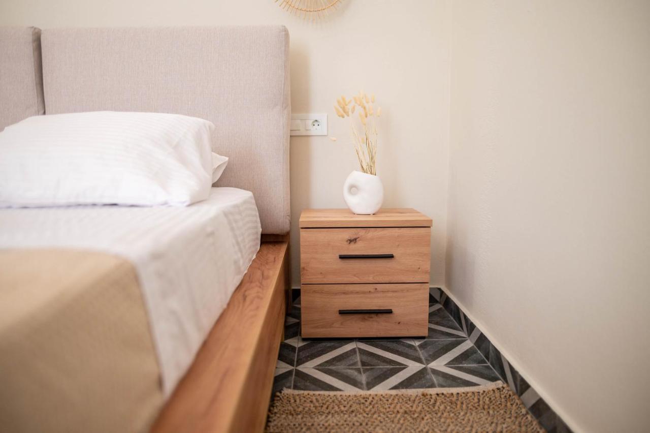Kosnian City Suites B Екстериор снимка