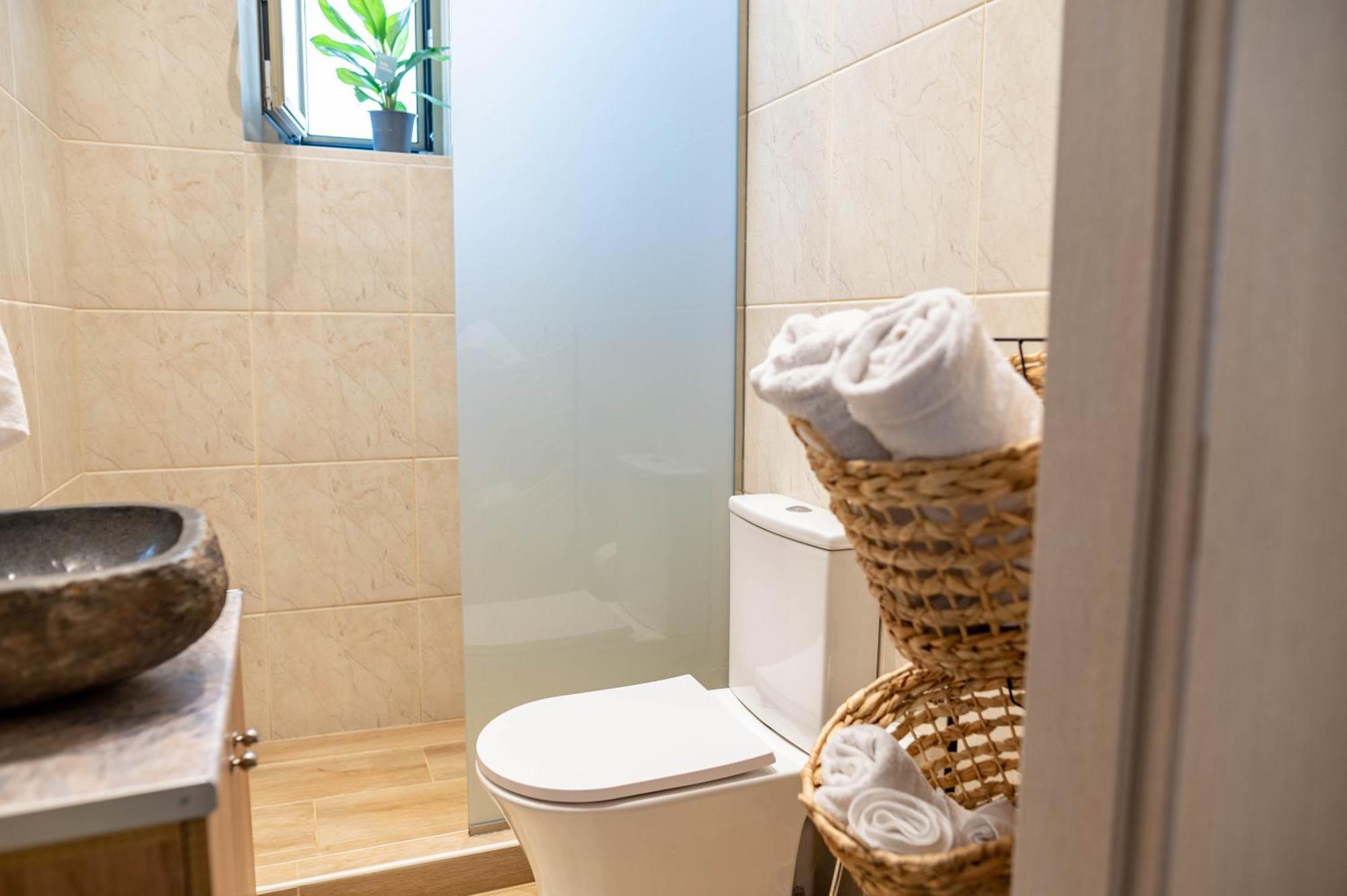 Kosnian City Suites B Екстериор снимка